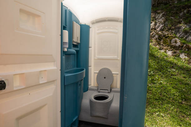 Best Temporary restroom rental  in Antigo, WI